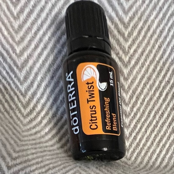 doTERRA Citrus Twist Oil 15 mL Exp 2/29, New sealed - Picture 1 of 1